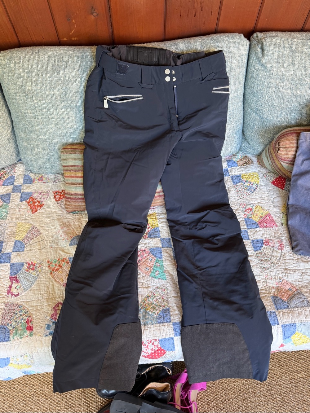 J Lindbergh navy snow pants. L